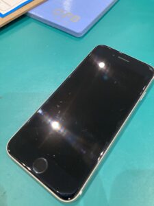 iphoneSE3 バッテリー交換